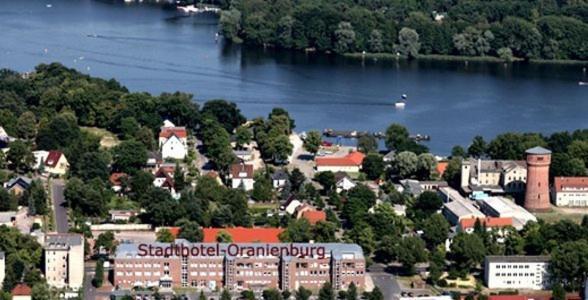 Stadthotel Oranienburg Buitenkant foto